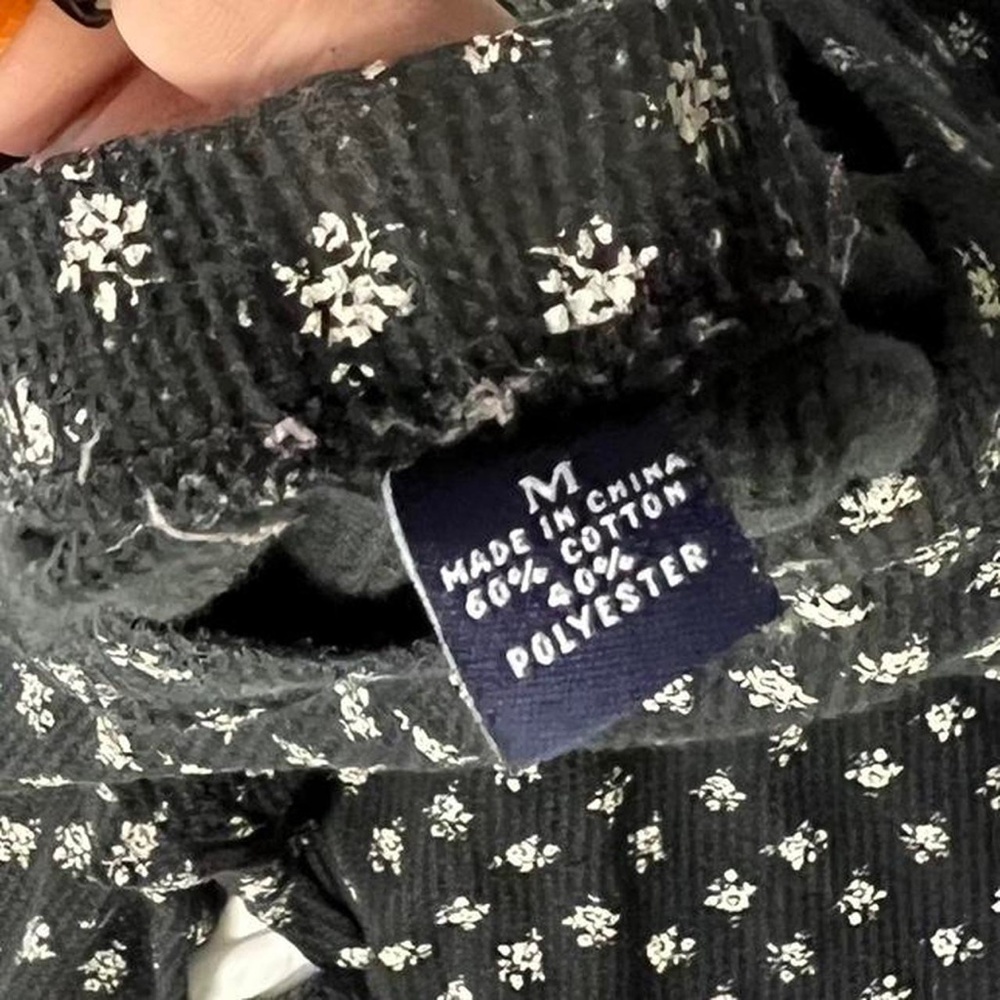 Flower Pattern Pants - Picture 3 of 3